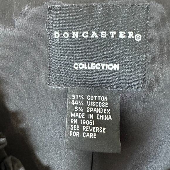 Doncaster Collection Blazer 10 Black Ruffle 3/4 Sleeve Hook&Eye Close - Picture 4 of 11